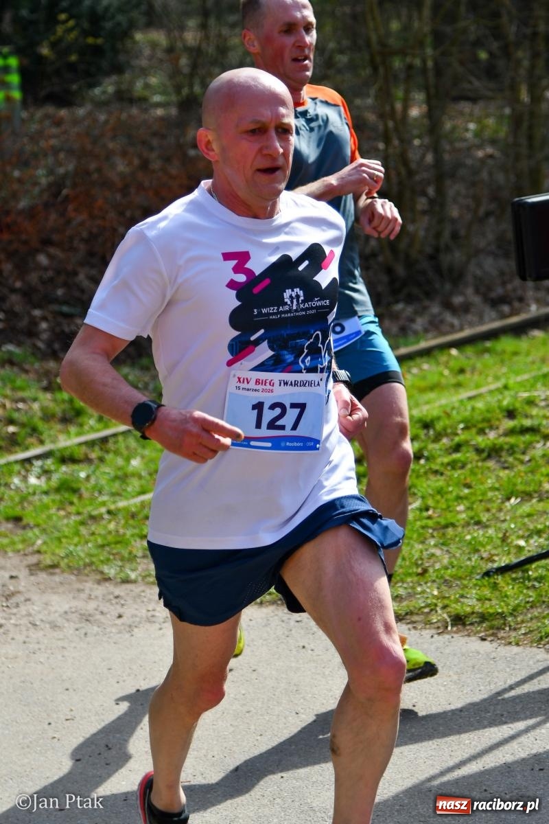 Zdjęcie w galerii na portalu naszraciborz.pl: Mateusz Wolnik zwycięzcą XIV Biegu Twardziela w Raciborzu wiadomości z regionu