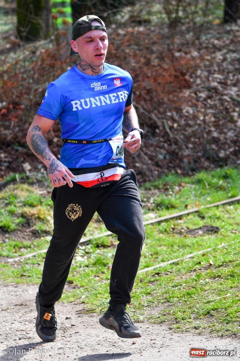 Zdjęcie w galerii na portalu naszraciborz.pl: Mateusz Wolnik zwycięzcą XIV Biegu Twardziela w Raciborzu wiadomości z regionu