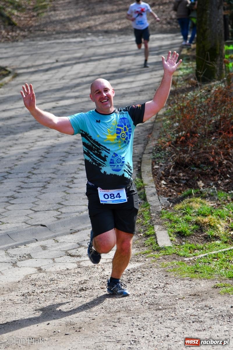 Zdjęcie w galerii na portalu naszraciborz.pl: Mateusz Wolnik zwycięzcą XIV Biegu Twardziela w Raciborzu wiadomości z regionu