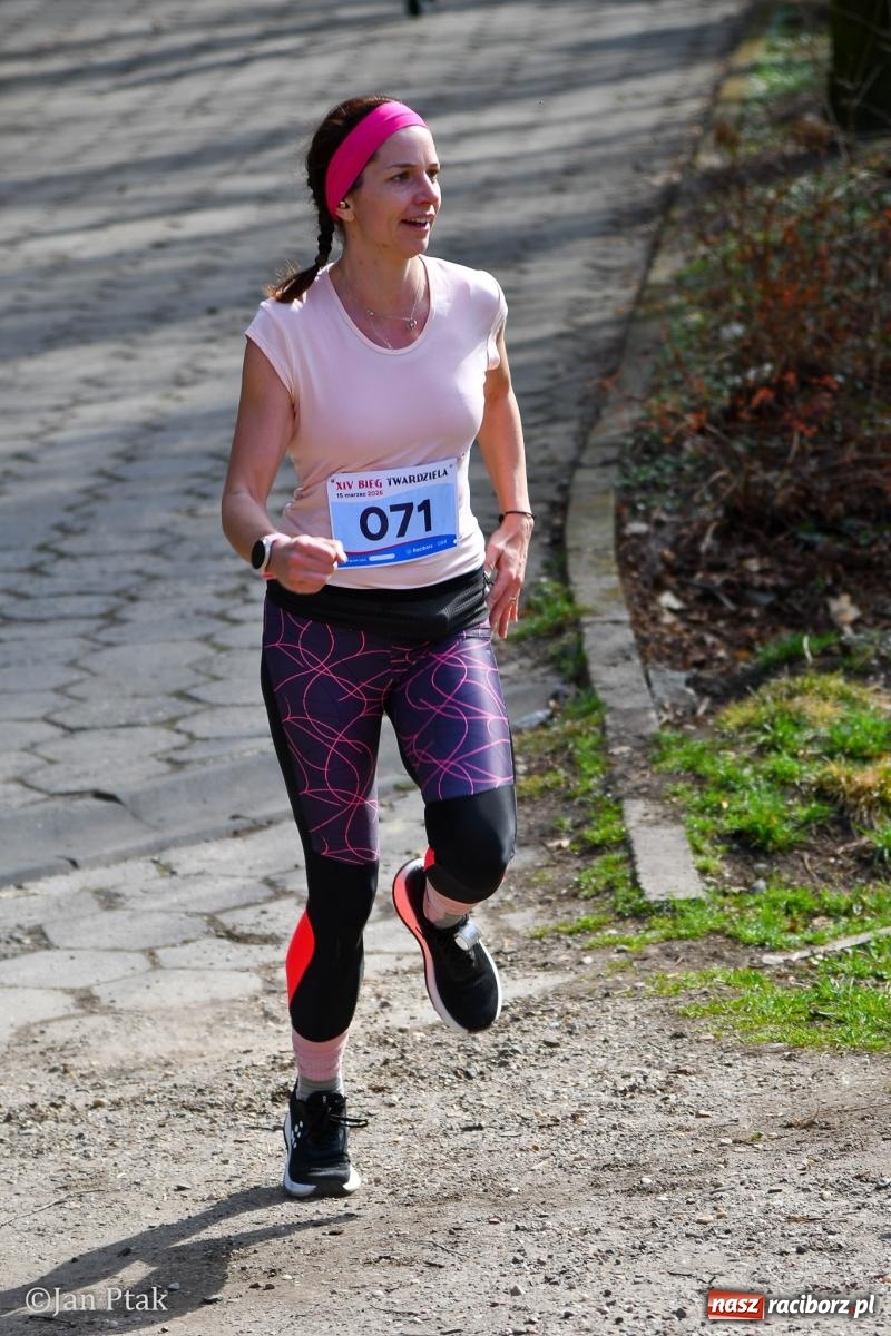 Zdjęcie w galerii na portalu naszraciborz.pl: Mateusz Wolnik zwycięzcą XIV Biegu Twardziela w Raciborzu wiadomości z regionu