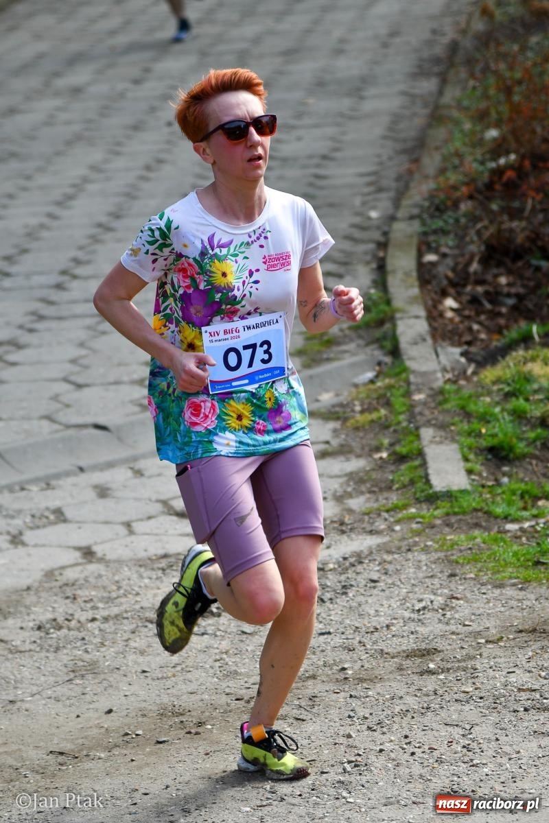 Zdjęcie w galerii na portalu naszraciborz.pl: Mateusz Wolnik zwycięzcą XIV Biegu Twardziela w Raciborzu wiadomości z regionu