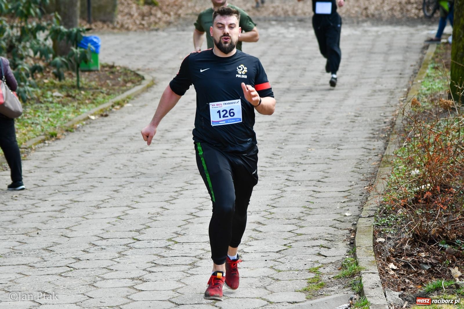 Zdjęcie w galerii na portalu naszraciborz.pl: Mateusz Wolnik zwycięzcą XIV Biegu Twardziela w Raciborzu wiadomości z regionu