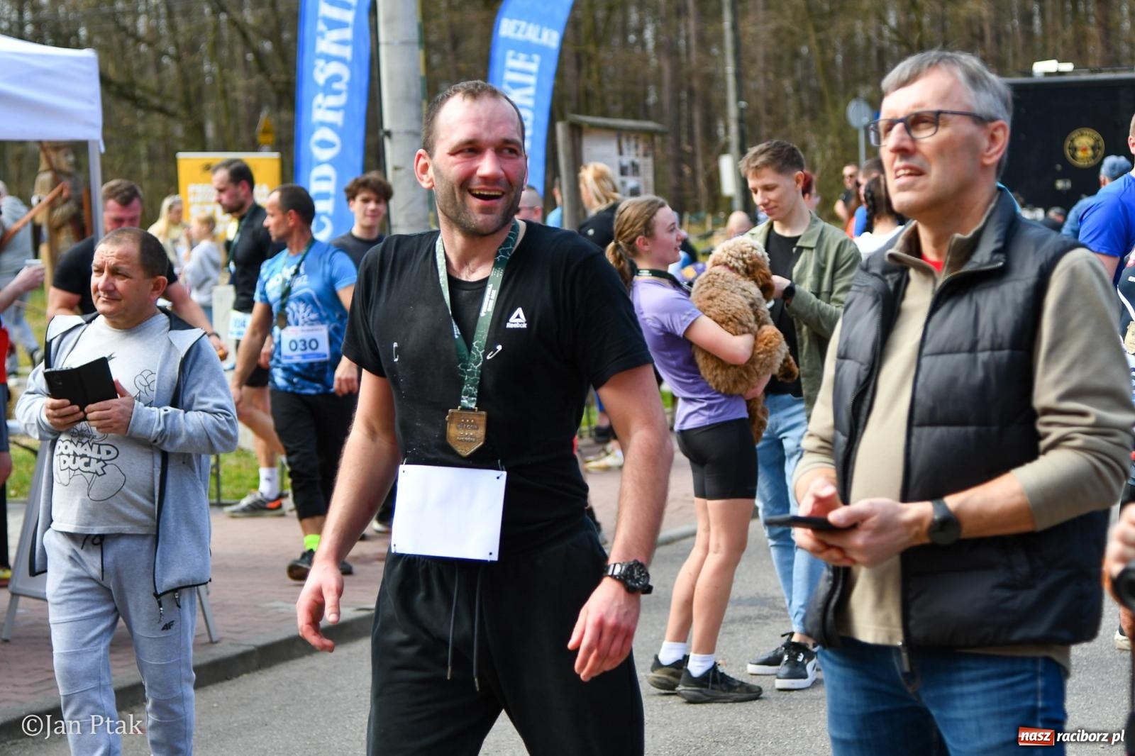 Zdjęcie w galerii na portalu naszraciborz.pl: Mateusz Wolnik zwycięzcą XIV Biegu Twardziela w Raciborzu wiadomości z regionu