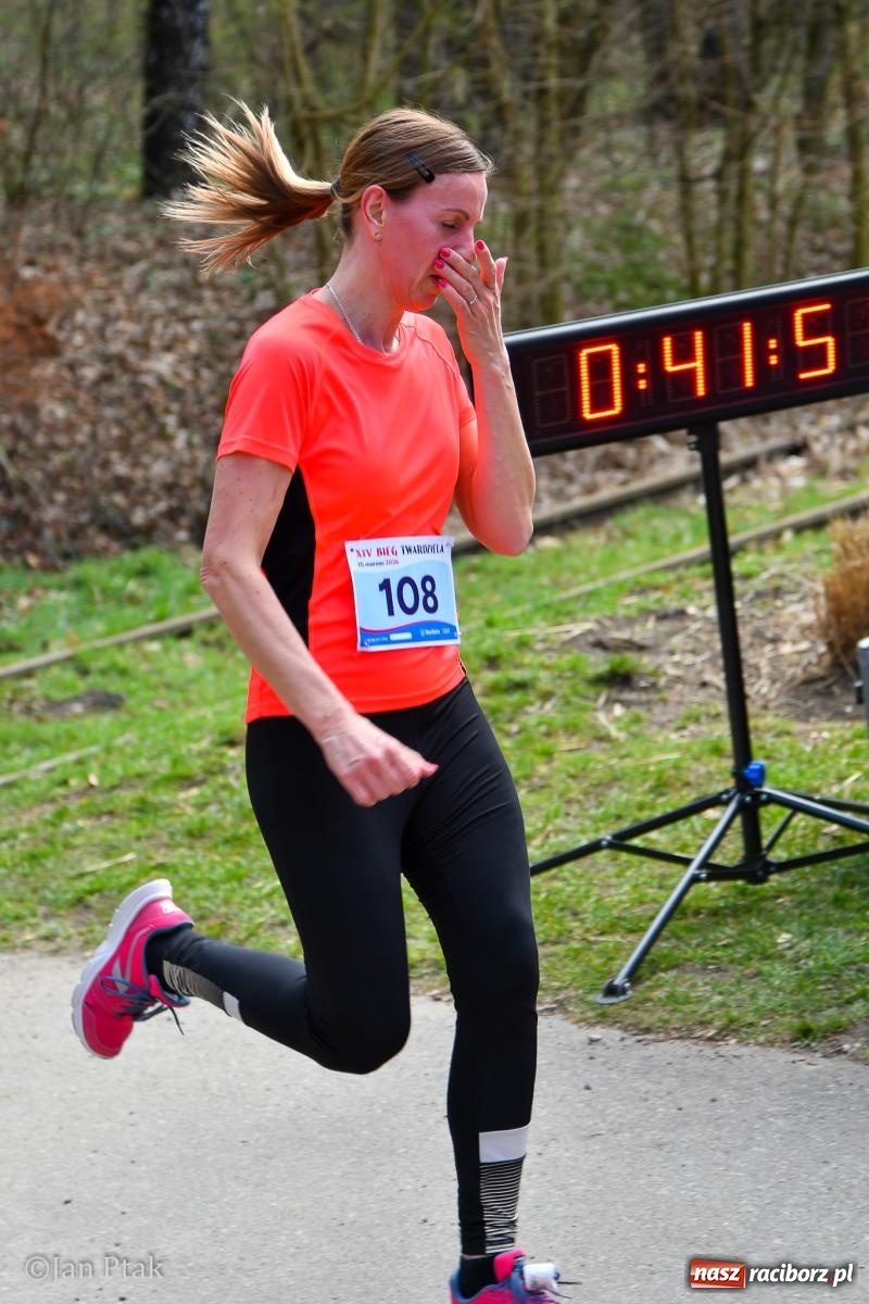 Zdjęcie w galerii na portalu naszraciborz.pl: Mateusz Wolnik zwycięzcą XIV Biegu Twardziela w Raciborzu wiadomości z regionu