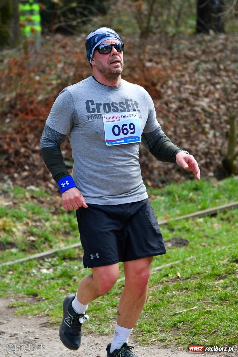 Zdjęcie w galerii na portalu naszraciborz.pl: Mateusz Wolnik zwycięzcą XIV Biegu Twardziela w Raciborzu wiadomości z regionu