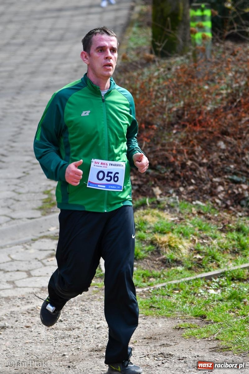 Zdjęcie w galerii na portalu naszraciborz.pl: Mateusz Wolnik zwycięzcą XIV Biegu Twardziela w Raciborzu wiadomości z regionu