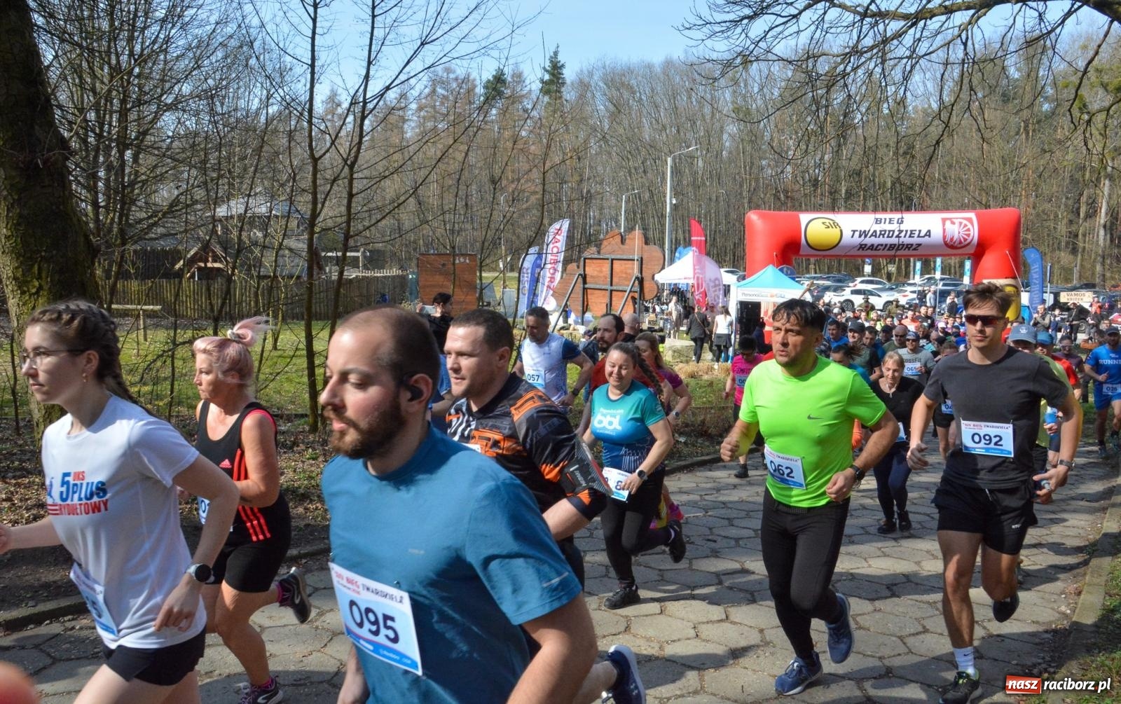 Zdjęcie w galerii na portalu naszraciborz.pl: Mateusz Wolnik zwycięzcą XIV Biegu Twardziela w Raciborzu wiadomości z regionu