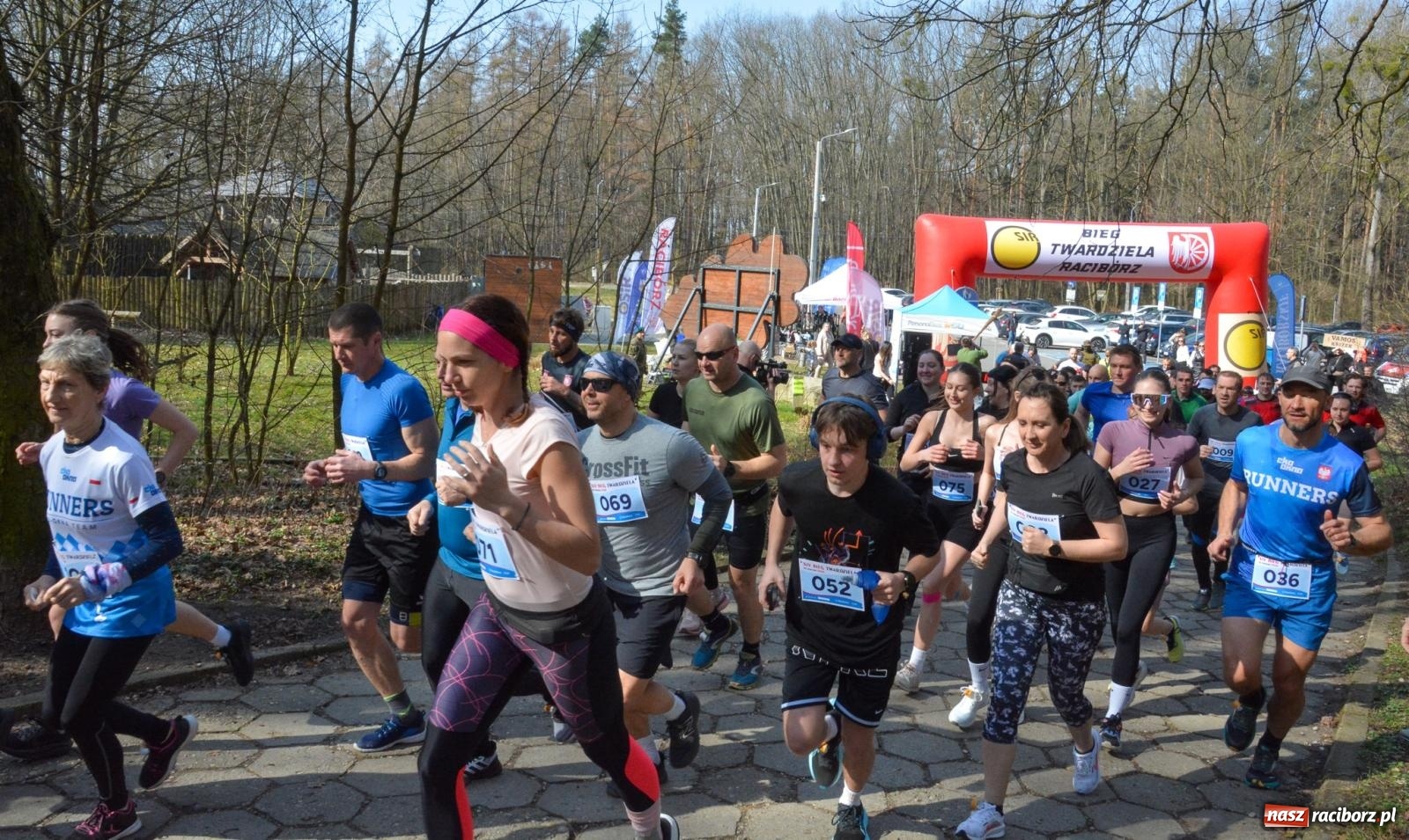 Zdjęcie w galerii na portalu naszraciborz.pl: Mateusz Wolnik zwycięzcą XIV Biegu Twardziela w Raciborzu wiadomości z regionu