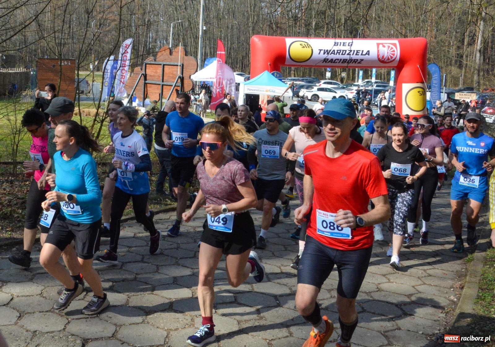 Zdjęcie w galerii na portalu naszraciborz.pl: Mateusz Wolnik zwycięzcą XIV Biegu Twardziela w Raciborzu wiadomości z regionu
