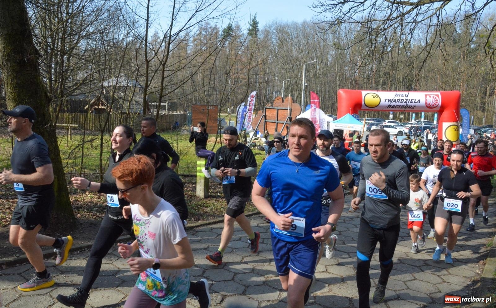Zdjęcie w galerii na portalu naszraciborz.pl: Mateusz Wolnik zwycięzcą XIV Biegu Twardziela w Raciborzu wiadomości z regionu