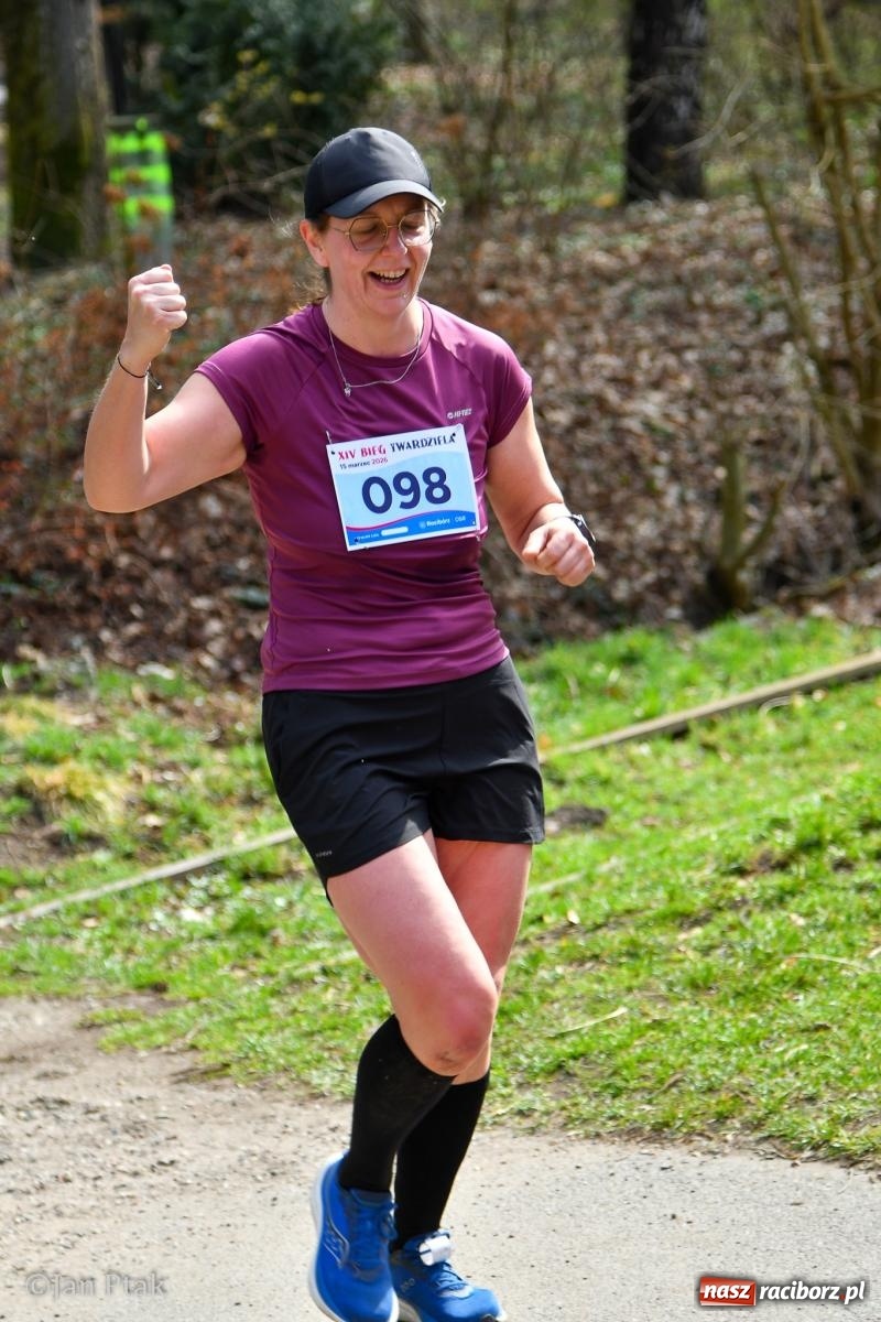 Zdjęcie w galerii na portalu naszraciborz.pl: Mateusz Wolnik zwycięzcą XIV Biegu Twardziela w Raciborzu wiadomości z regionu