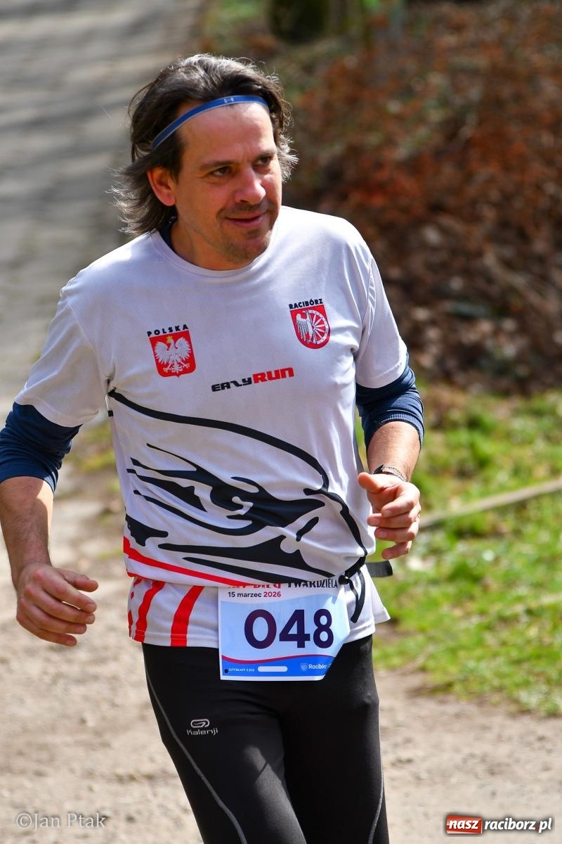 Zdjęcie w galerii na portalu naszraciborz.pl: Mateusz Wolnik zwycięzcą XIV Biegu Twardziela w Raciborzu wiadomości z regionu