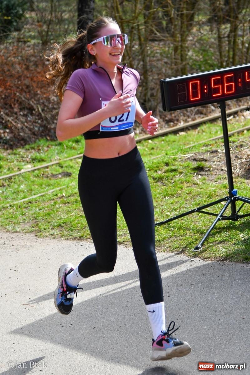 Zdjęcie w galerii na portalu naszraciborz.pl: Mateusz Wolnik zwycięzcą XIV Biegu Twardziela w Raciborzu wiadomości z regionu