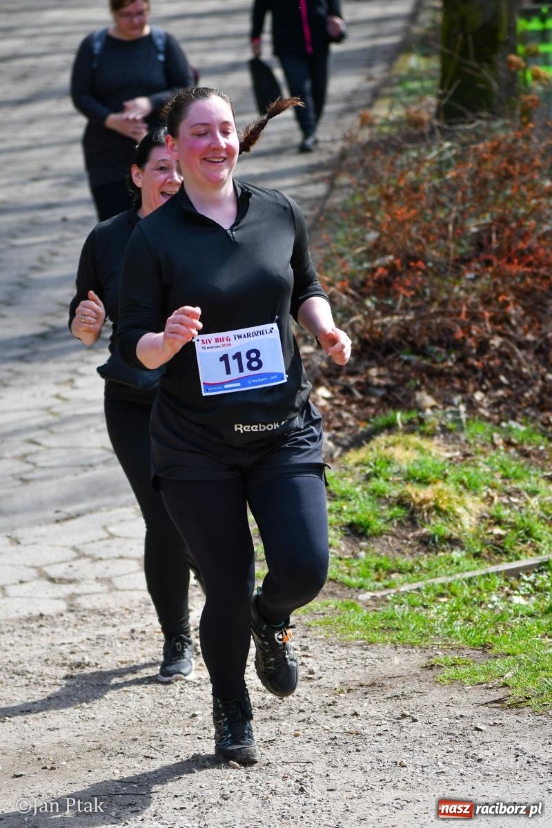Zdjęcie w galerii na portalu naszraciborz.pl: Mateusz Wolnik zwycięzcą XIV Biegu Twardziela w Raciborzu wiadomości z regionu