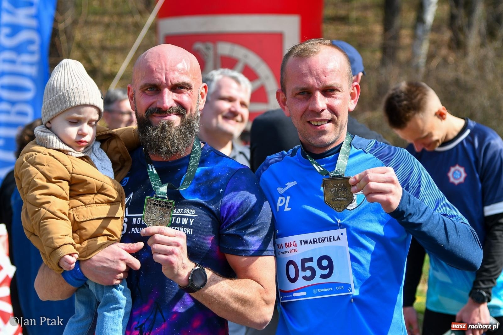 Zdjęcie w galerii na portalu naszraciborz.pl: Mateusz Wolnik zwycięzcą XIV Biegu Twardziela w Raciborzu wiadomości z regionu