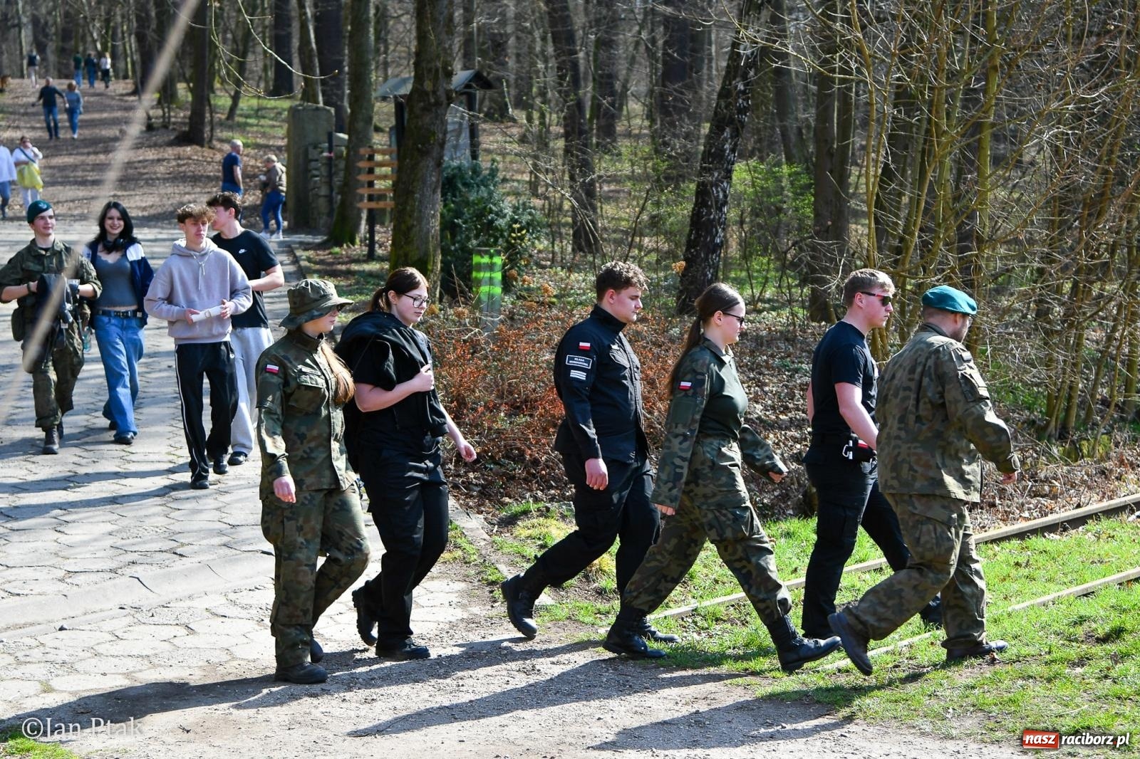 Zdjęcie w galerii na portalu naszraciborz.pl: Mateusz Wolnik zwycięzcą XIV Biegu Twardziela w Raciborzu wiadomości z regionu