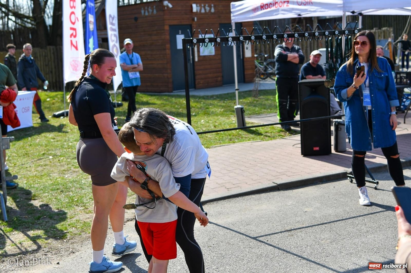 Zdjęcie w galerii na portalu naszraciborz.pl: Mateusz Wolnik zwycięzcą XIV Biegu Twardziela w Raciborzu wiadomości z regionu