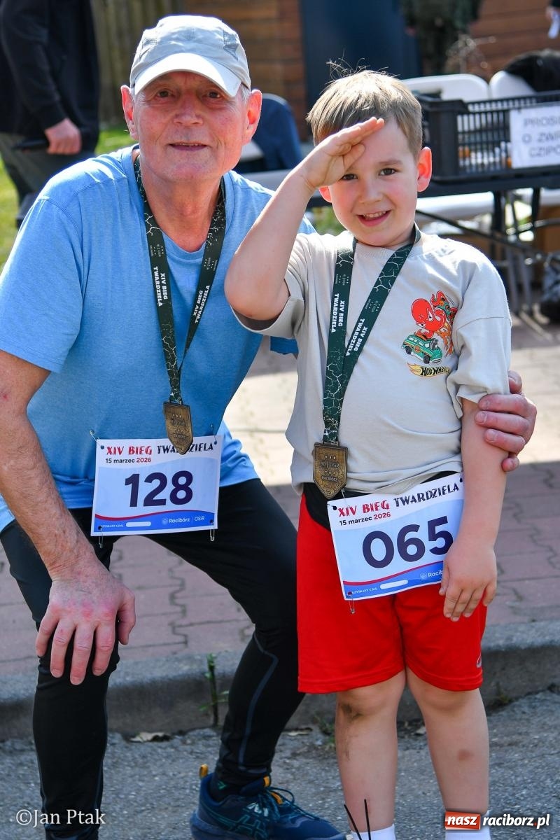 Zdjęcie w galerii na portalu naszraciborz.pl: Mateusz Wolnik zwycięzcą XIV Biegu Twardziela w Raciborzu wiadomości z regionu