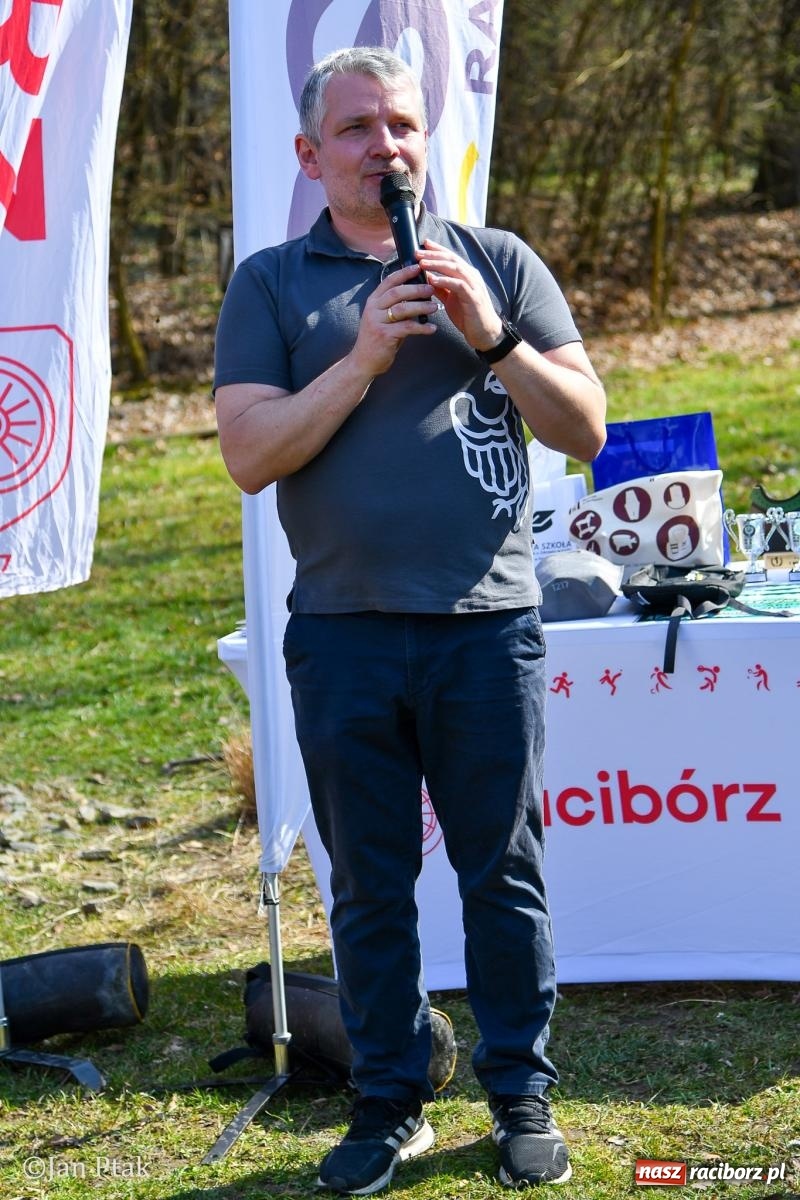 Zdjęcie w galerii na portalu naszraciborz.pl: Mateusz Wolnik zwycięzcą XIV Biegu Twardziela w Raciborzu wiadomości z regionu