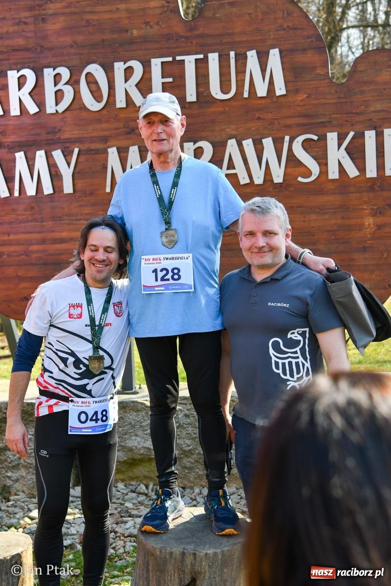 Zdjęcie w galerii na portalu naszraciborz.pl: Mateusz Wolnik zwycięzcą XIV Biegu Twardziela w Raciborzu wiadomości z regionu