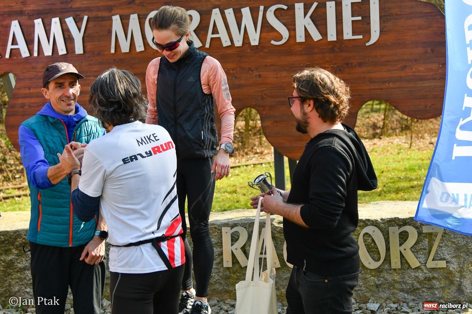 Zdjęcie w galerii na portalu naszraciborz.pl: Mateusz Wolnik zwycięzcą XIV Biegu Twardziela w Raciborzu wiadomości z regionu