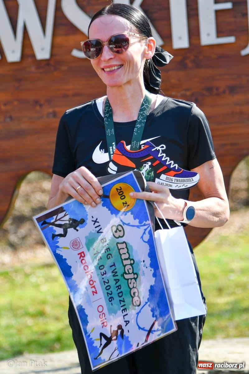 Zdjęcie w galerii na portalu naszraciborz.pl: Mateusz Wolnik zwycięzcą XIV Biegu Twardziela w Raciborzu wiadomości z regionu