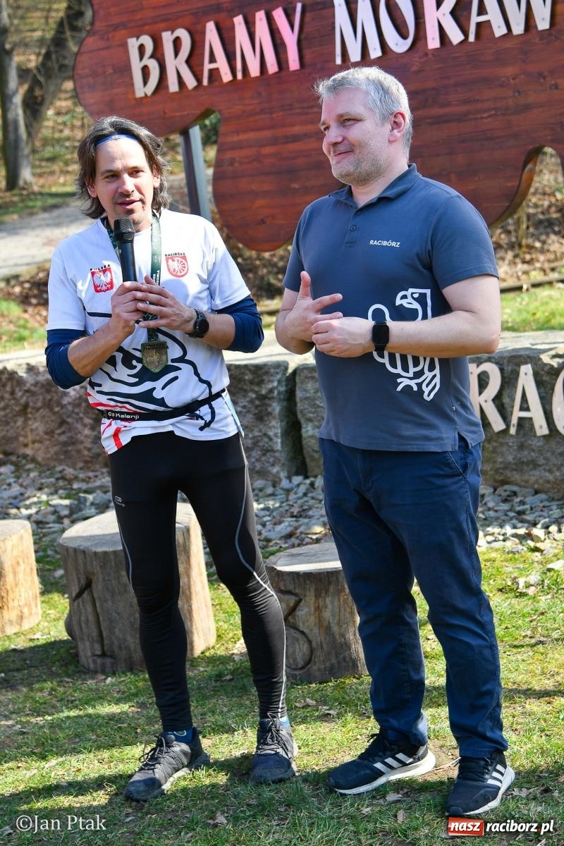 Zdjęcie w galerii na portalu naszraciborz.pl: Mateusz Wolnik zwycięzcą XIV Biegu Twardziela w Raciborzu wiadomości z regionu