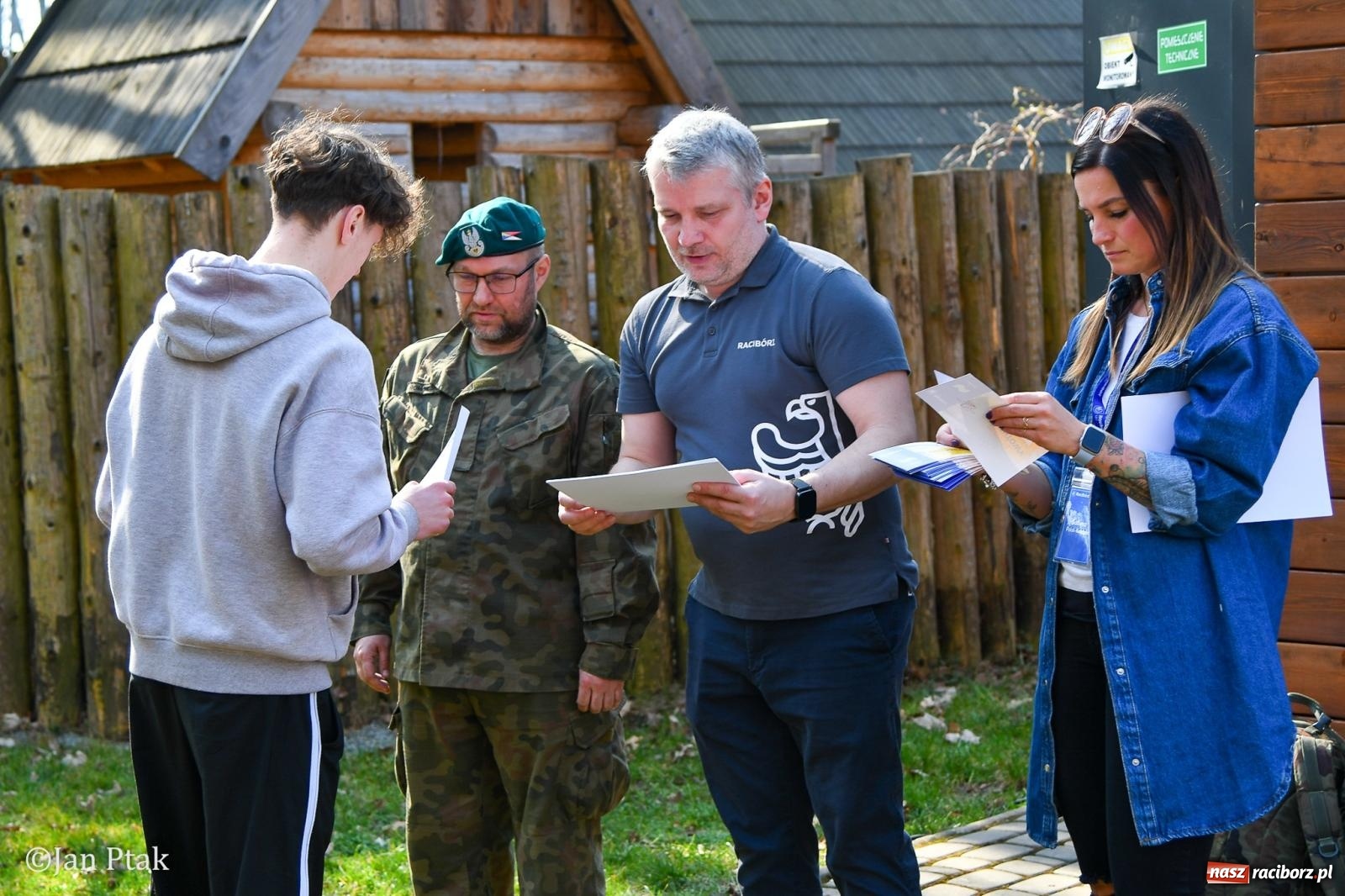 Zdjęcie w galerii na portalu naszraciborz.pl: Mateusz Wolnik zwycięzcą XIV Biegu Twardziela w Raciborzu wiadomości z regionu