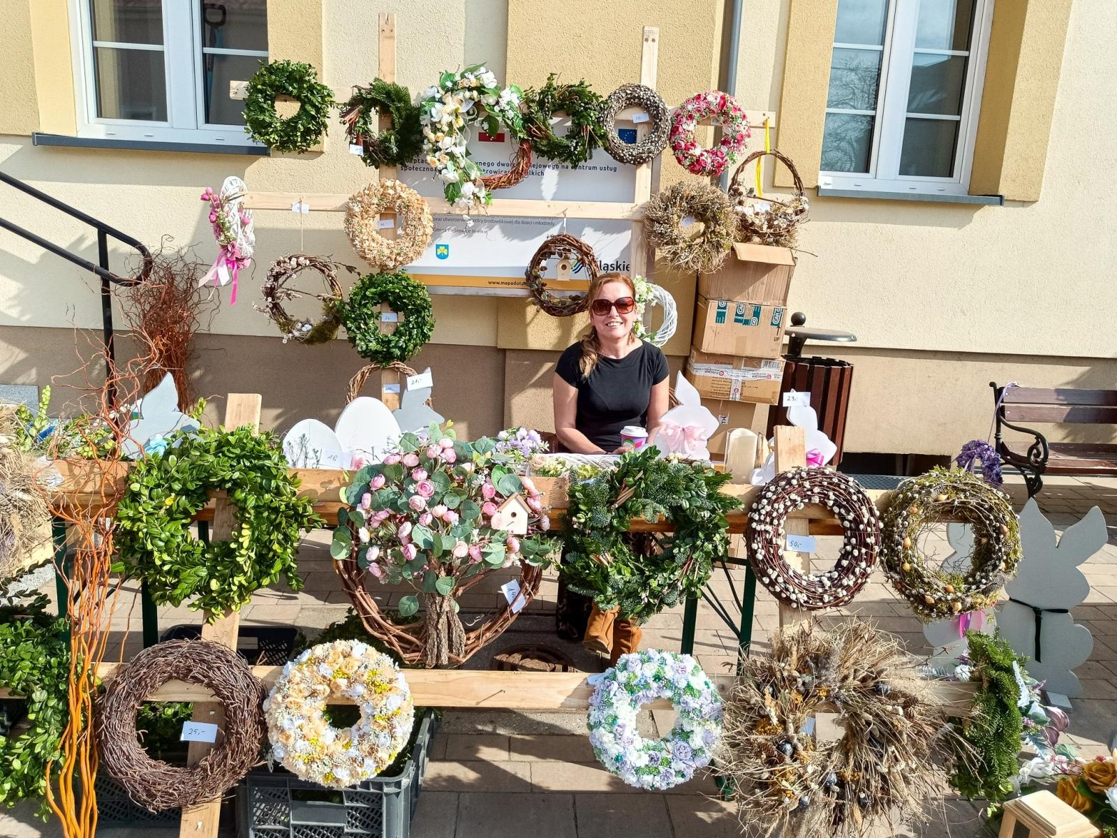 Zdjęcie w galerii na portalu naszraciborz.pl: Wielkanocny Zlot Rzemieślników w Pietrowicach Wielkich trwa do godziny 17:00 wiadomości z regionu