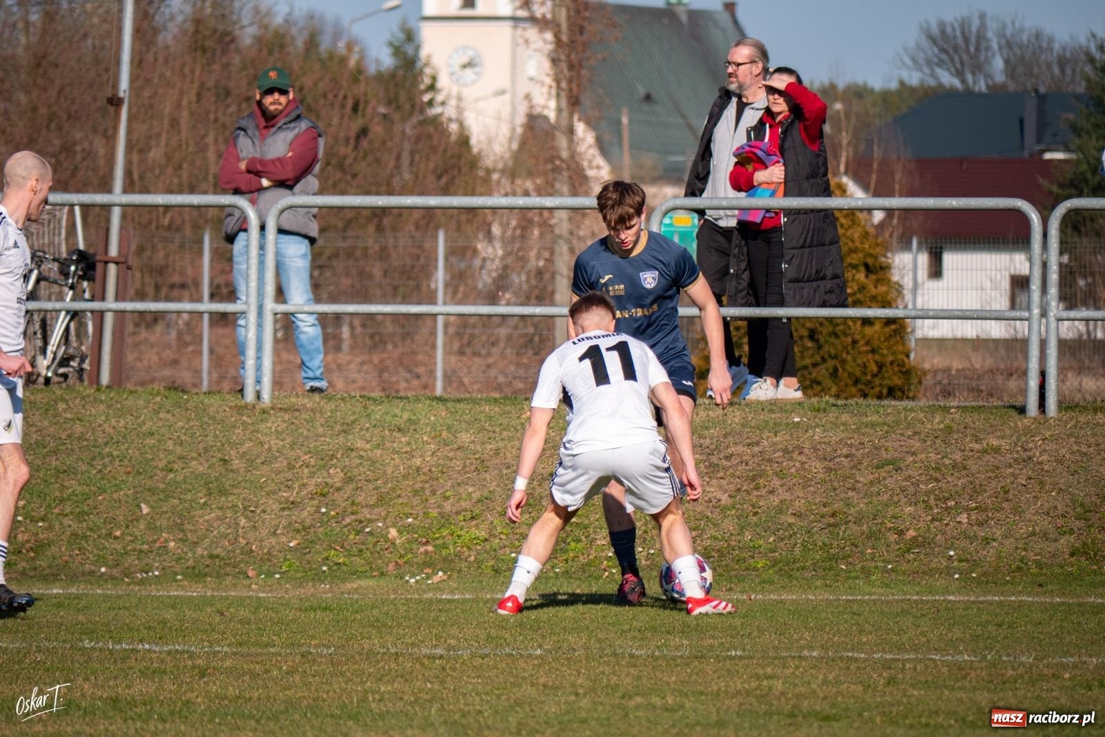 Zdjęcie w galerii na portalu naszraciborz.pl: Decydująca końcówka w Nędzy. Tobiasz Wodecki bohaterem Silesii [FOTO] wiadomości z regionu