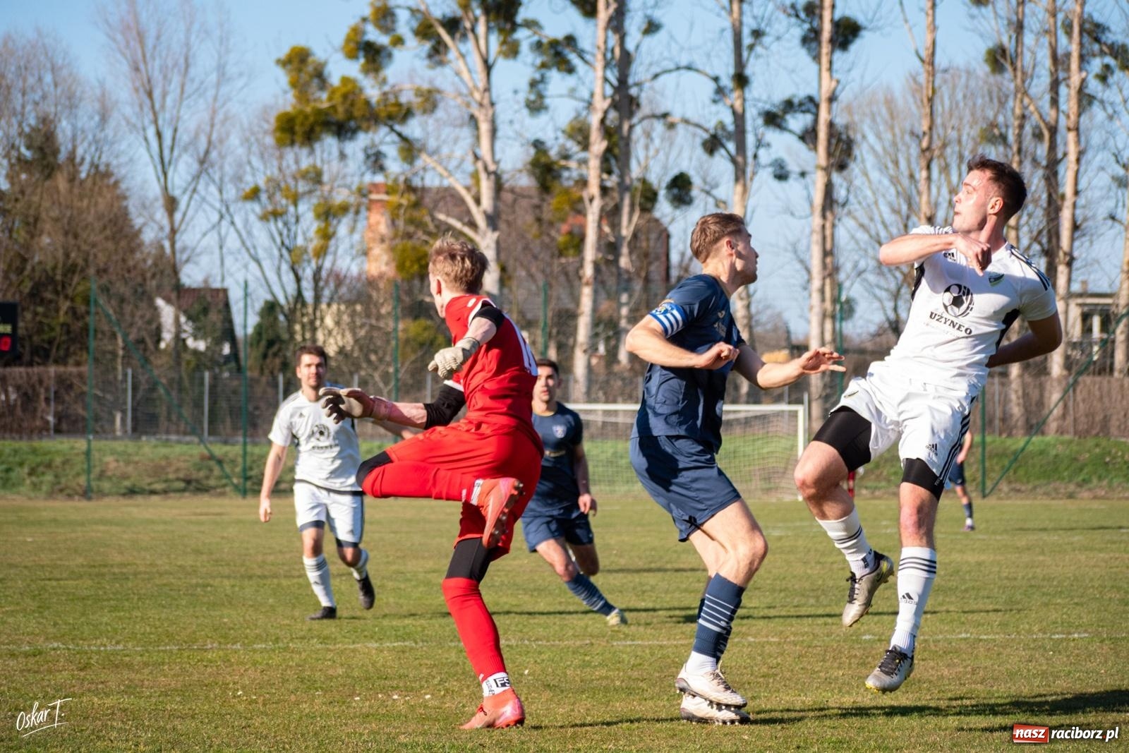 Zdjęcie w galerii na portalu naszraciborz.pl: Decydująca końcówka w Nędzy. Tobiasz Wodecki bohaterem Silesii [FOTO] wiadomości z regionu