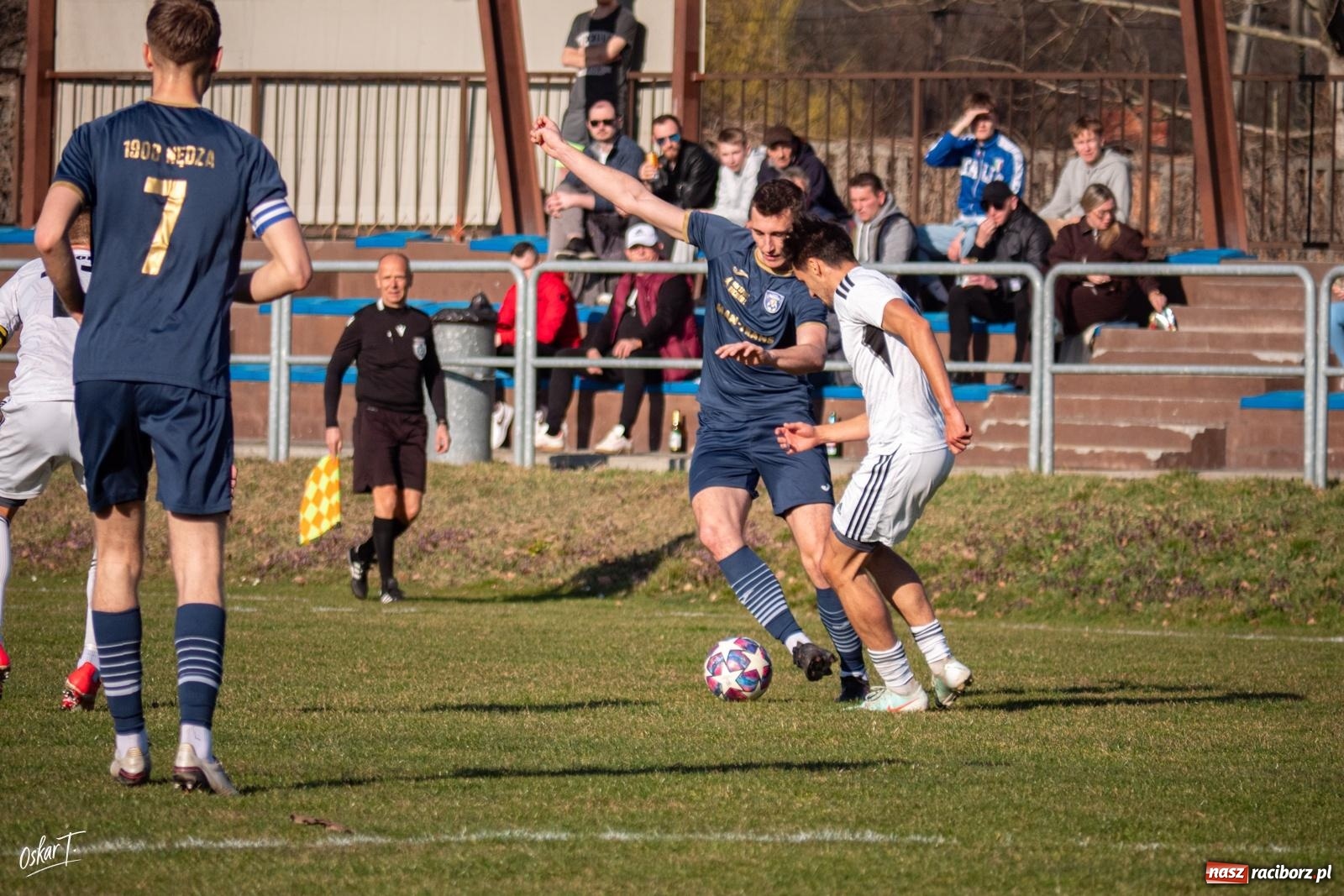 Zdjęcie w galerii na portalu naszraciborz.pl: Decydująca końcówka w Nędzy. Tobiasz Wodecki bohaterem Silesii [FOTO] wiadomości z regionu