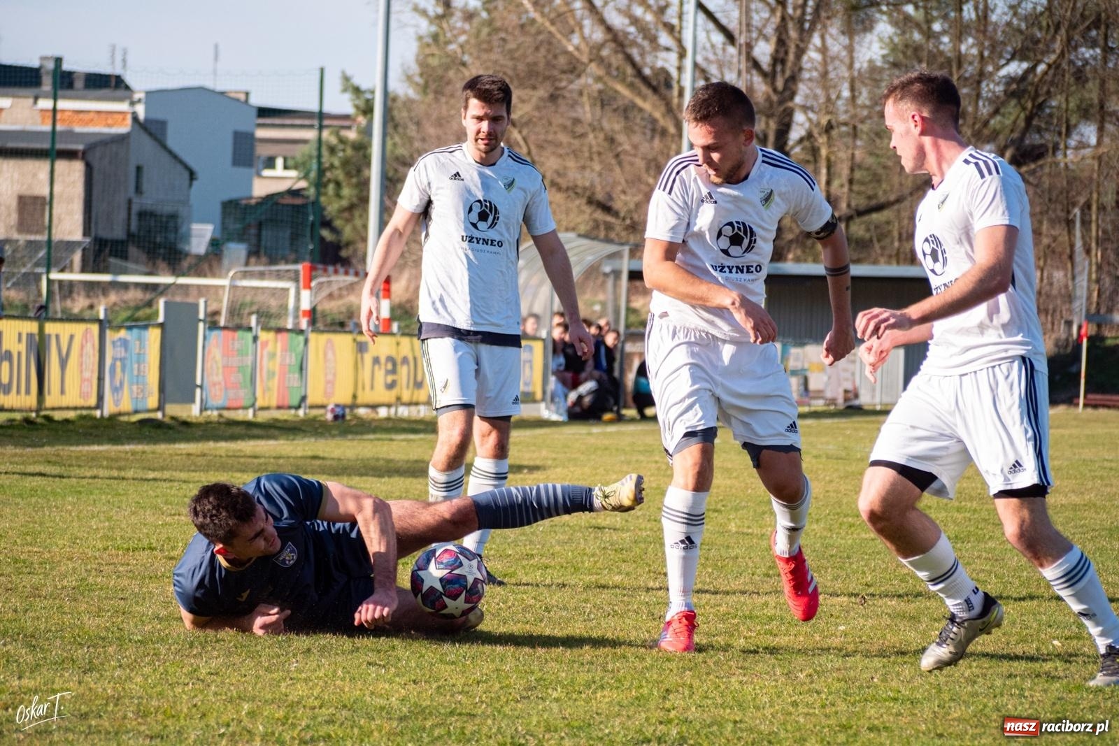 Zdjęcie w galerii na portalu naszraciborz.pl: Decydująca końcówka w Nędzy. Tobiasz Wodecki bohaterem Silesii [FOTO] wiadomości z regionu