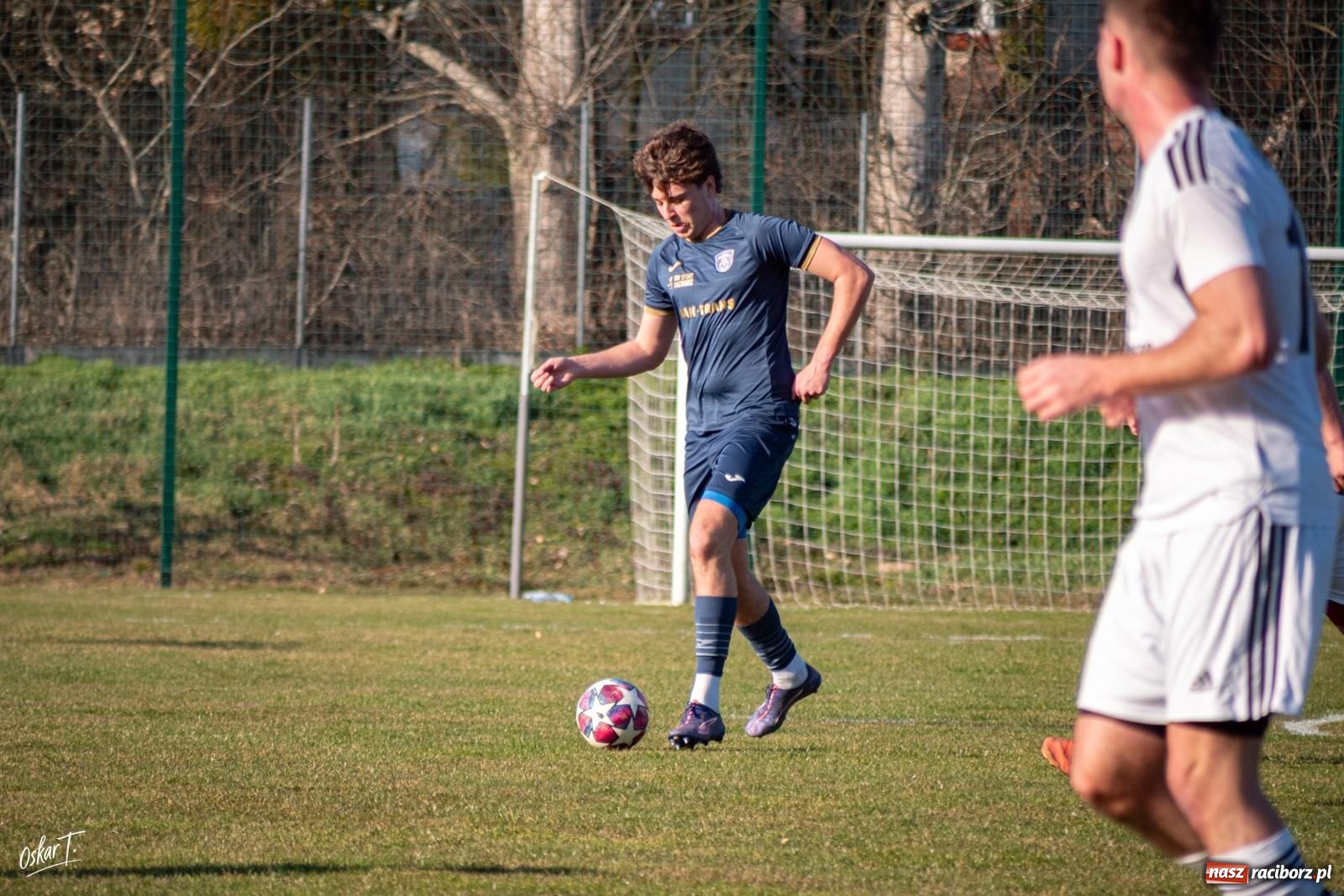 Zdjęcie w galerii na portalu naszraciborz.pl: Decydująca końcówka w Nędzy. Tobiasz Wodecki bohaterem Silesii [FOTO] wiadomości z regionu