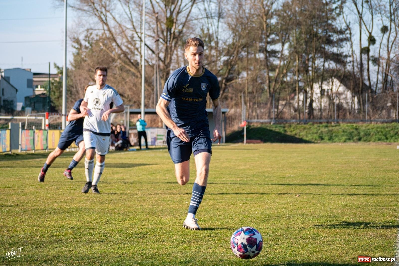 Zdjęcie w galerii na portalu naszraciborz.pl: Decydująca końcówka w Nędzy. Tobiasz Wodecki bohaterem Silesii [FOTO] wiadomości z regionu