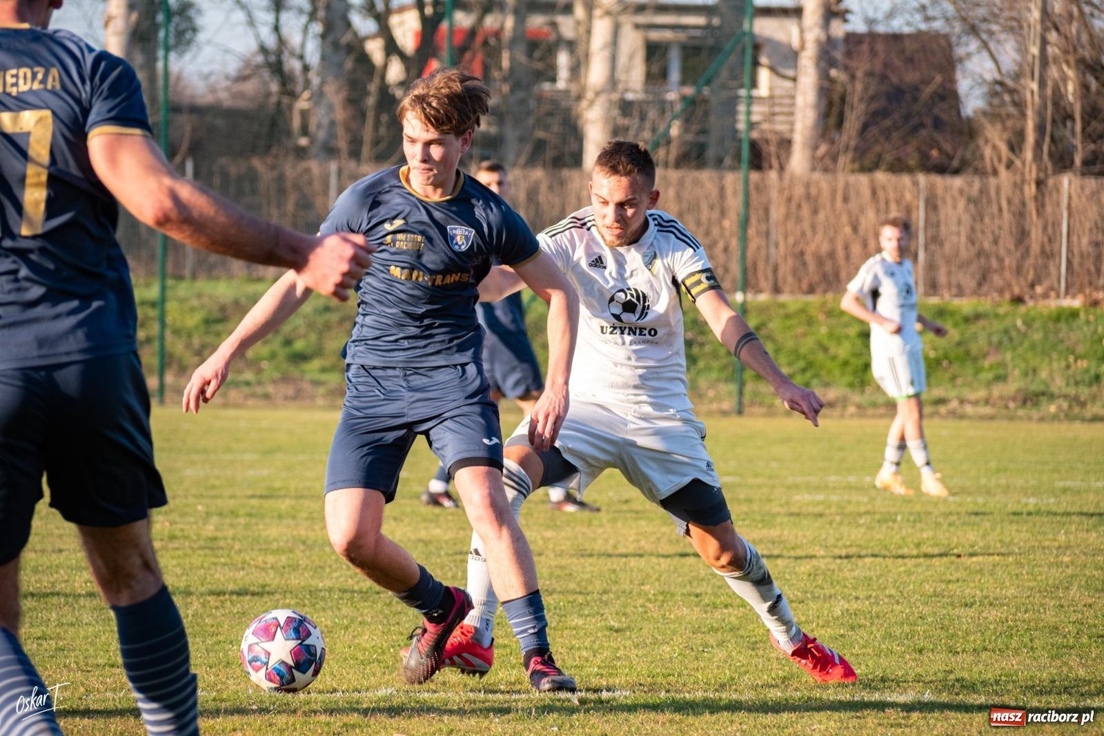 Zdjęcie w galerii na portalu naszraciborz.pl: Decydująca końcówka w Nędzy. Tobiasz Wodecki bohaterem Silesii [FOTO] wiadomości z regionu