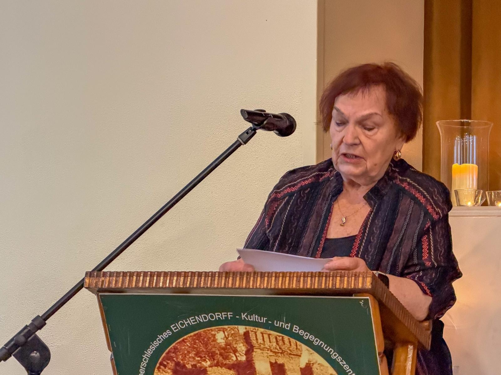 Zdjęcie w galerii na portalu naszraciborz.pl: Echo poezji w Łubowicach: Relacja z 238. urodzin Josepha von Eichendorffa wiadomości z regionu