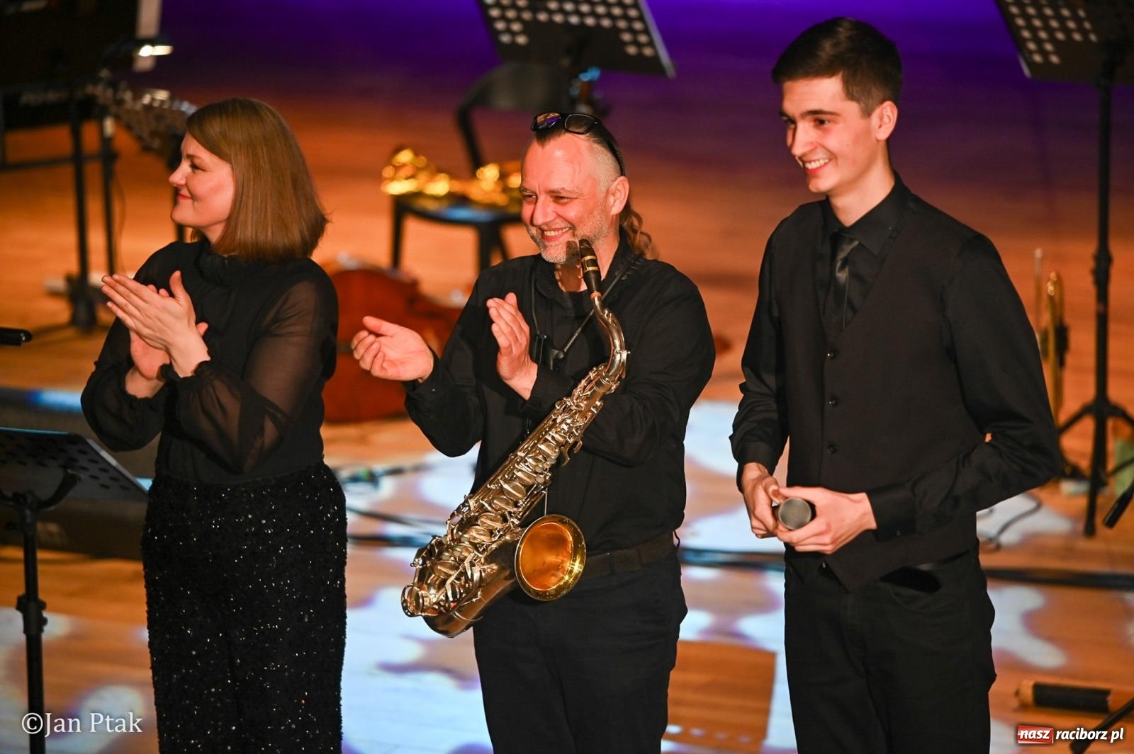 Zdjęcie w galerii na portalu naszraciborz.pl: CINEMA – koncert muzyki filmowej przeniósł magię kina na scenę wiadomości z regionu