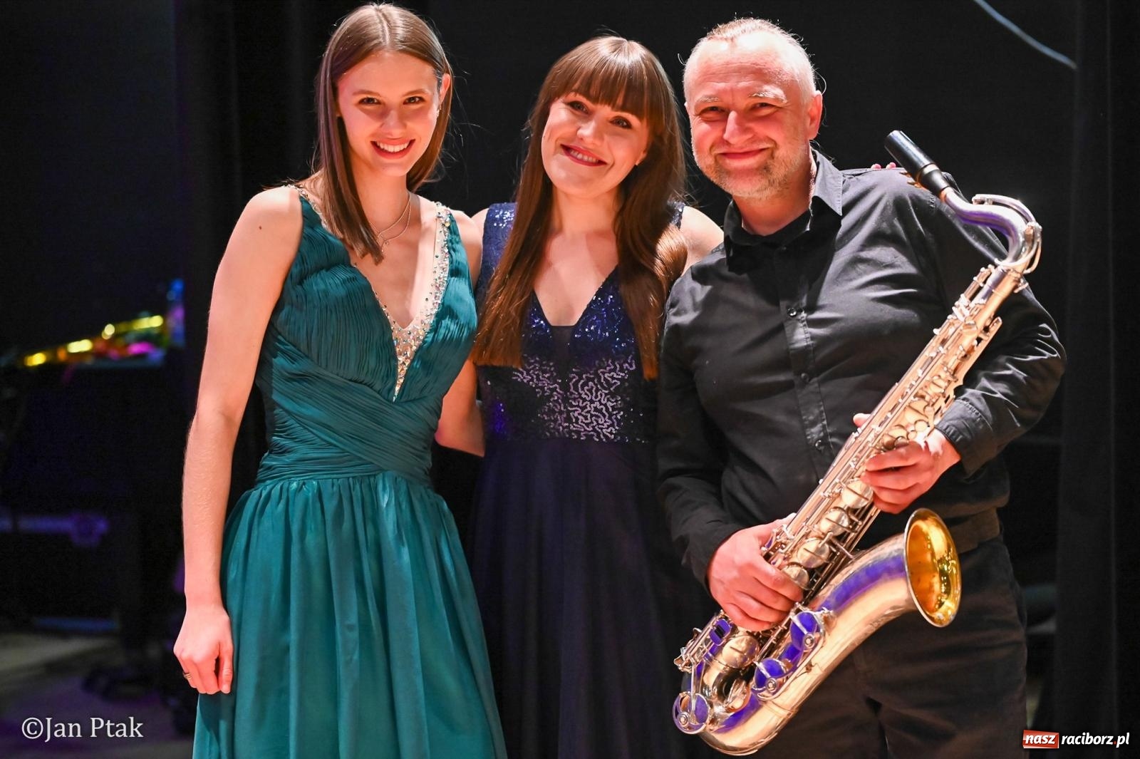 Zdjęcie w galerii na portalu naszraciborz.pl: CINEMA – koncert muzyki filmowej przeniósł magię kina na scenę wiadomości z regionu