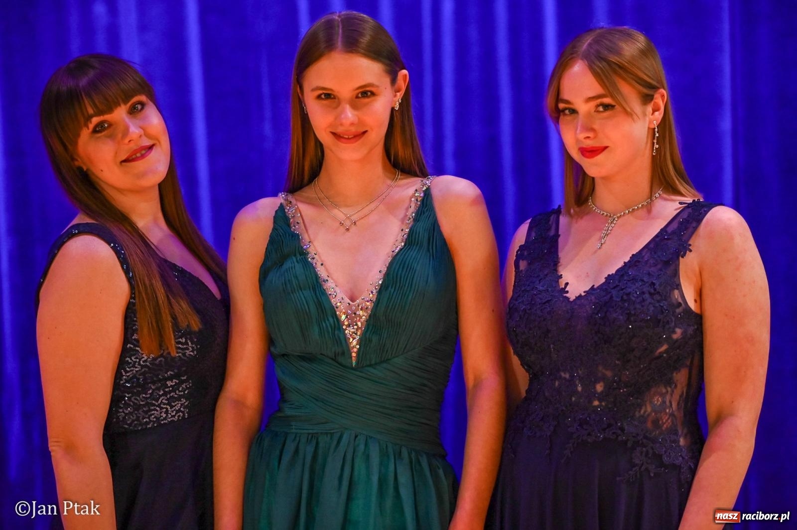 Zdjęcie w galerii na portalu naszraciborz.pl: CINEMA – koncert muzyki filmowej przeniósł magię kina na scenę wiadomości z regionu