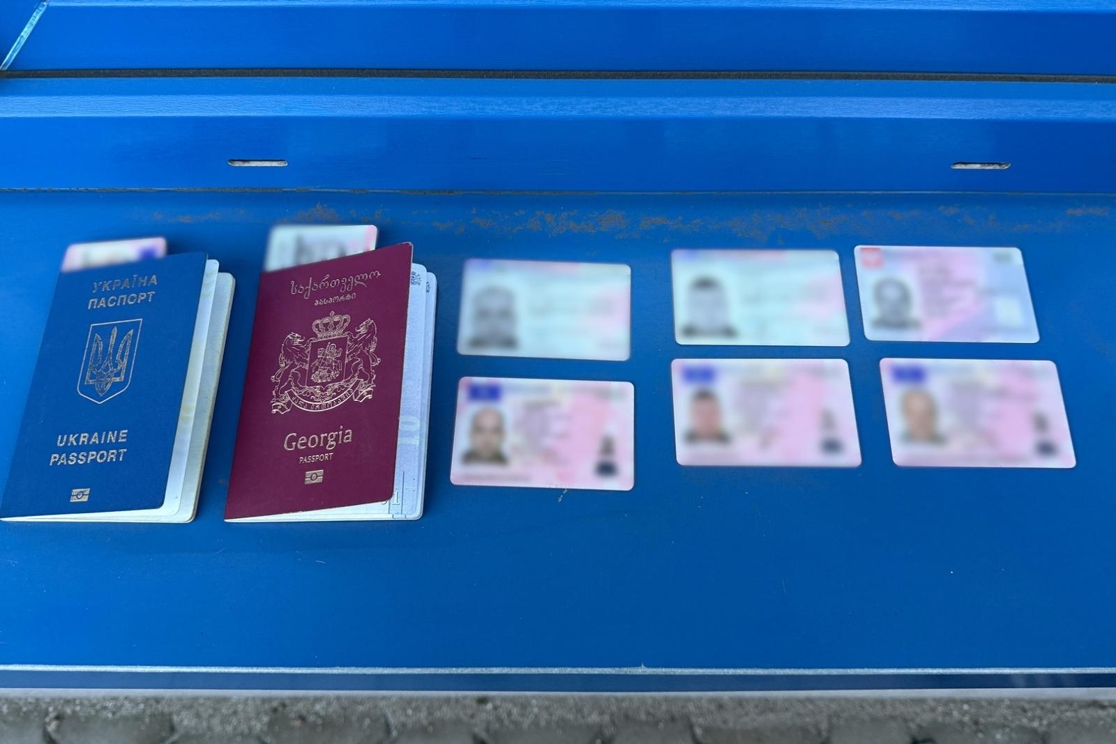 Zdjęcie w galerii na portalu naszraciborz.pl: Współpraca Straży Granicznej z Rudy Śląskiej oraz Bytomskich Policjantów doprowadziła do rozbicia zorganizowanej grupy przestępczej wiadomości z regionu