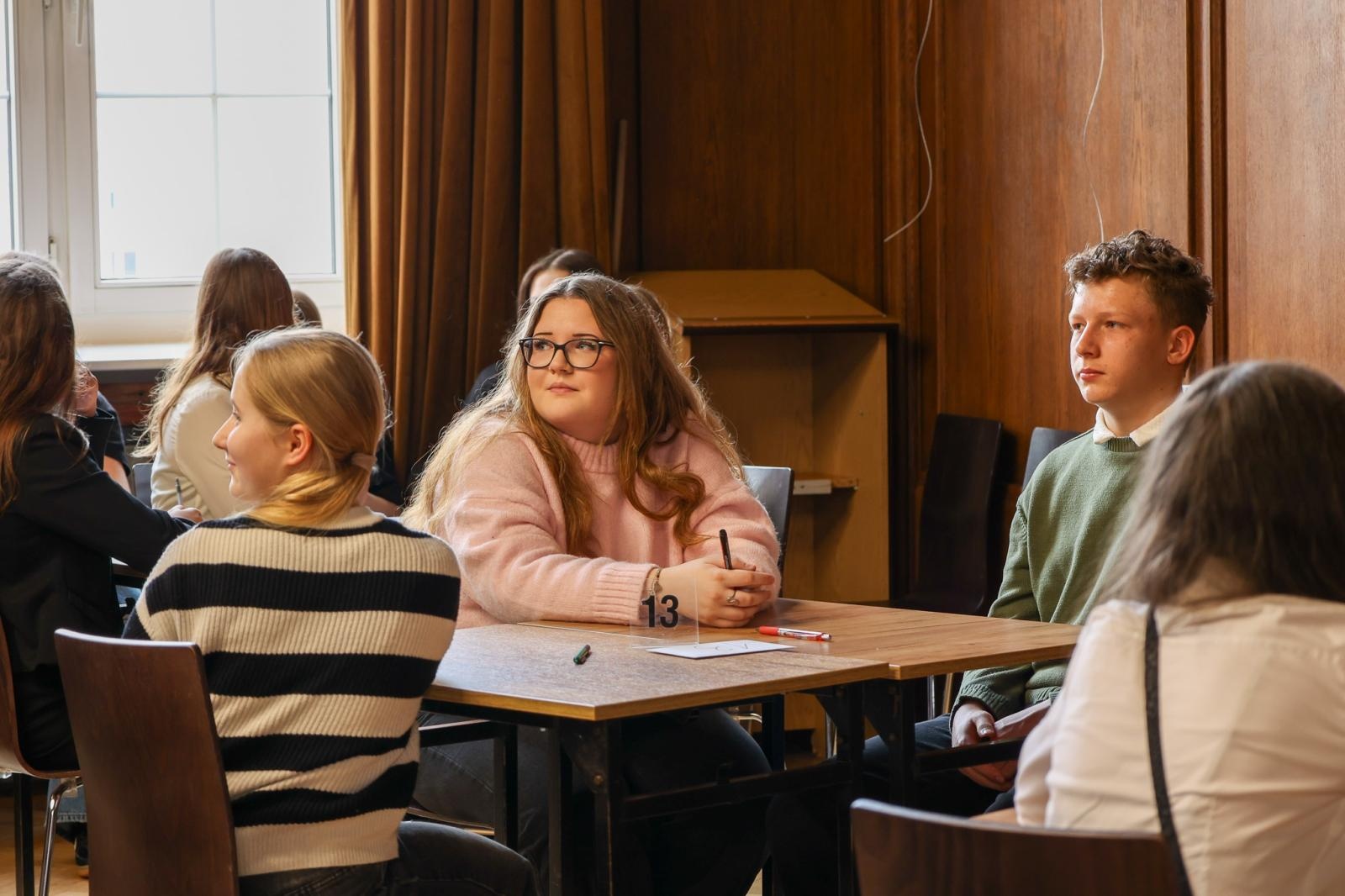 Zdjęcie w galerii na portalu naszraciborz.pl: I Powiatowy Konkurs Polonistyczny Polonistyczny Olimp wiadomości z regionu