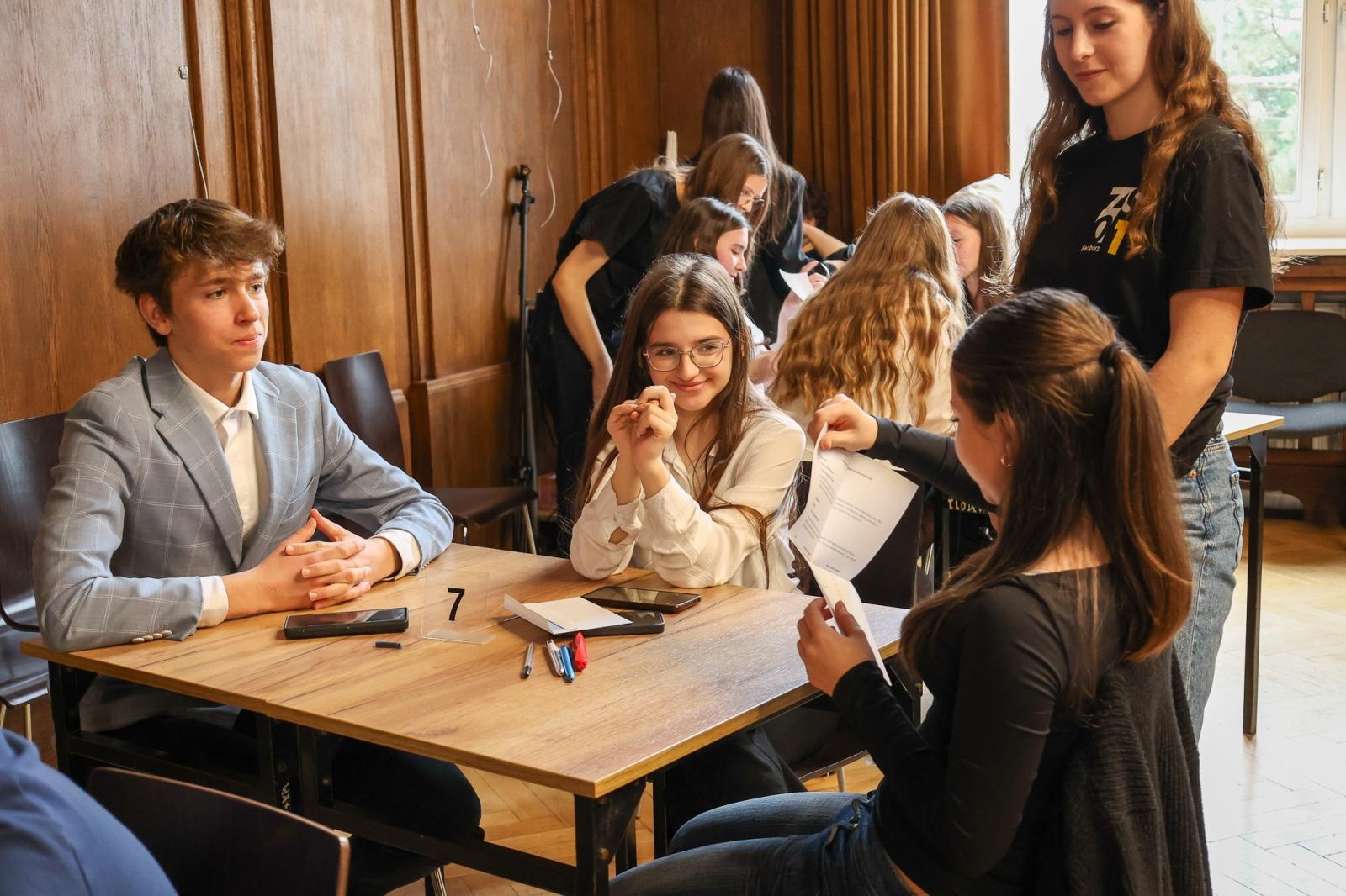 Zdjęcie w galerii na portalu naszraciborz.pl: I Powiatowy Konkurs Polonistyczny Polonistyczny Olimp wiadomości z regionu