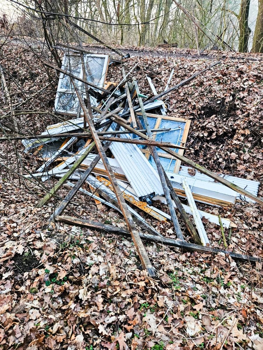 Zdjęcie w galerii na portalu naszraciborz.pl: Smutne obrazki z rezerwatu Łężczok [FOTO] wiadomości z regionu