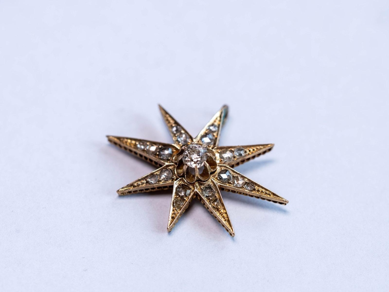 Zdjęcie w galerii na portalu naszraciborz.pl: Wodzisławskie brylanty. Z gruzowiska na licytację urzędu skarbowego wiadomości z regionu