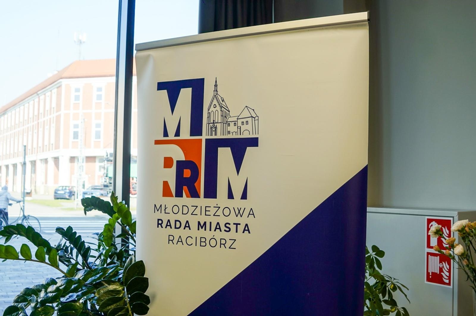 Zdjęcie w galerii na portalu naszraciborz.pl: Młodzi mają głos. III Raciborskie Forum Samorządów Uczniowskich w Urban Lab wiadomości z regionu