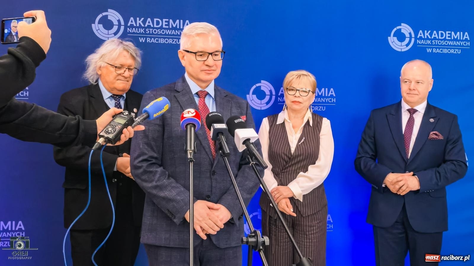 Zdjęcie w galerii na portalu naszraciborz.pl: Wiceminister Marek Gzik z wizytą w raciborskiej ANS [WIDEO]  wiadomości z regionu