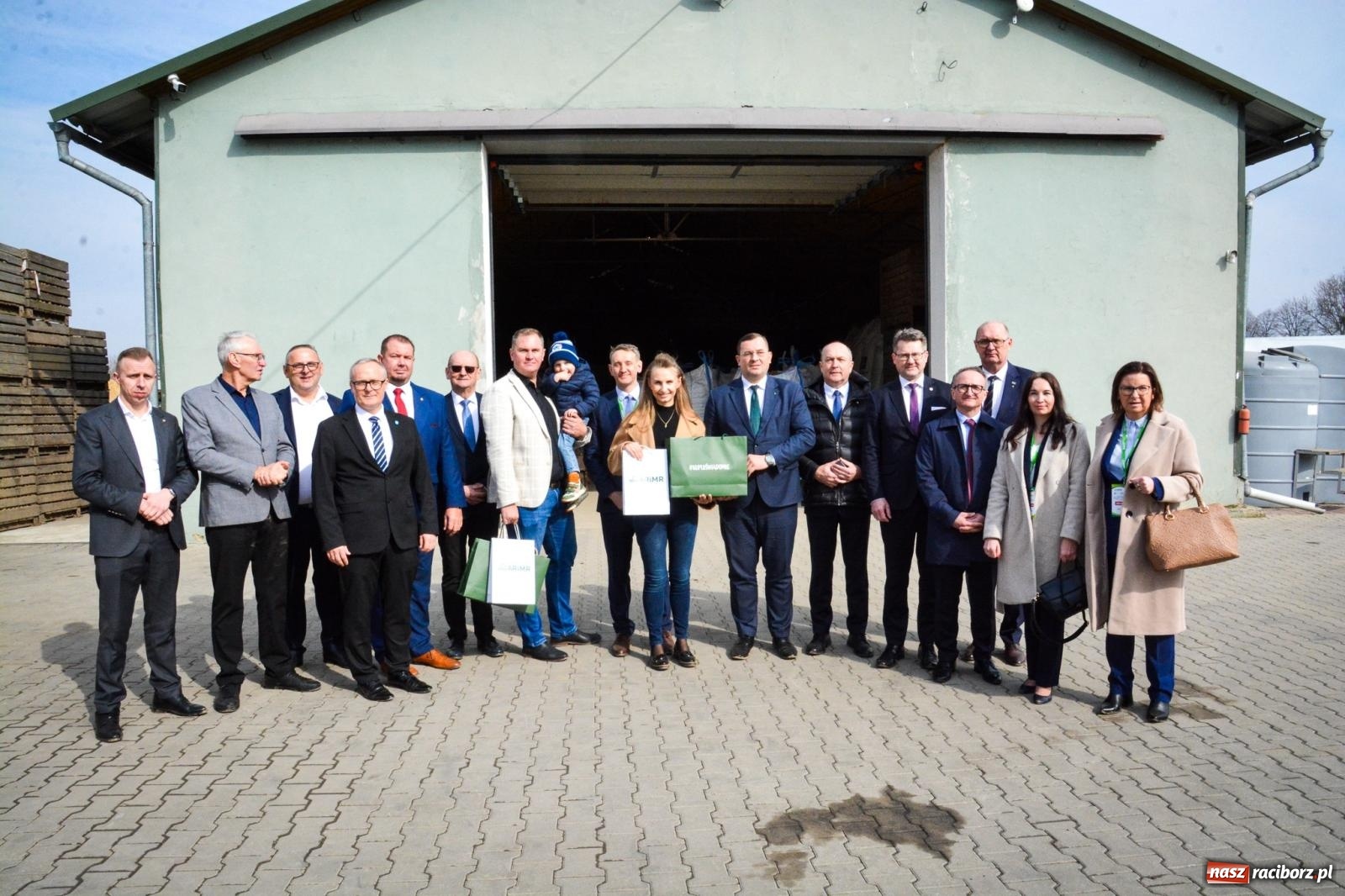 Zdjęcie w galerii na portalu naszraciborz.pl: Minister rolnictwa na ziemi raciborskiej. Ogromny potencjał, realne problemy [FOTO i WIDEO] wiadomości z regionu