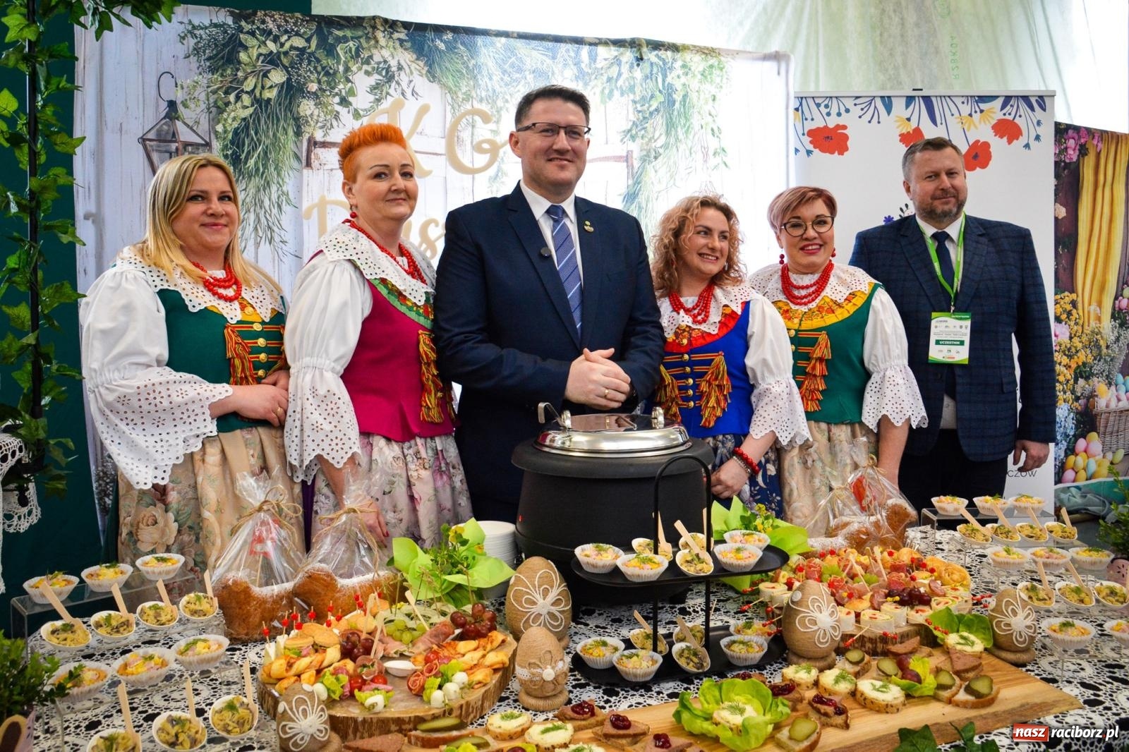 Zdjęcie w galerii na portalu naszraciborz.pl: Minister rolnictwa na ziemi raciborskiej. Ogromny potencjał, realne problemy [FOTO i WIDEO] wiadomości z regionu