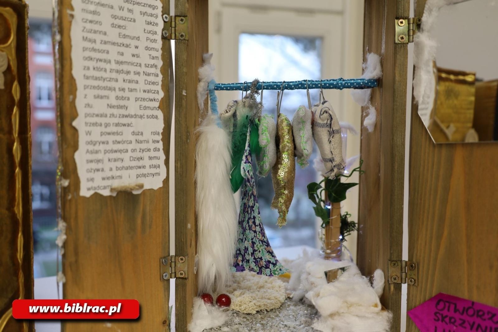 Zdjęcie w galerii na portalu naszraciborz.pl: Ogólnopolski Konkurs Plastyczny Opowieści z Narnii rozstrzygnięty wiadomości z regionu